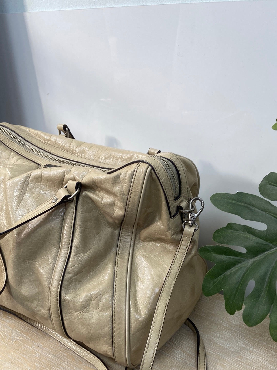 BIMBA Y LOLA.Bolso mediano piel beige