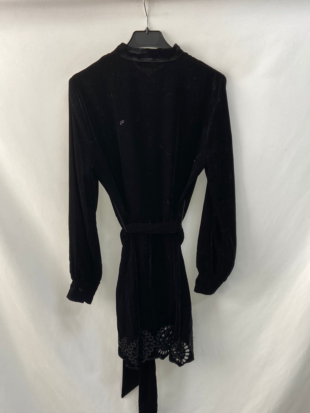 ZARA.Vestido corto terciopelo T.S