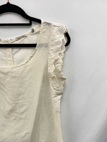 MAISON SCOTCH. Beige silk blouse T.2 (M)