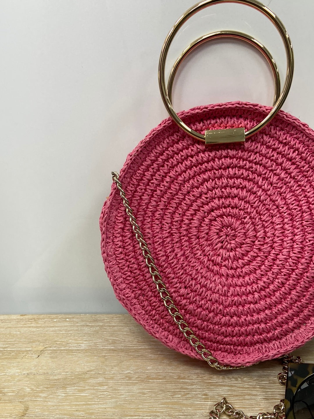H&amp;M. Pink raffia bag