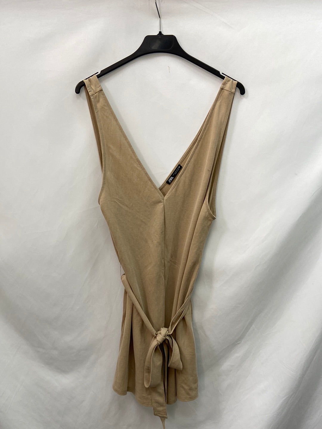 ZARA. Beige short jumpsuit TL