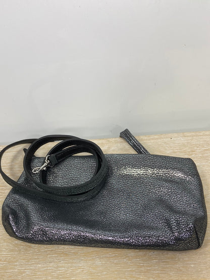 TOUS. Bolso de mano plateado