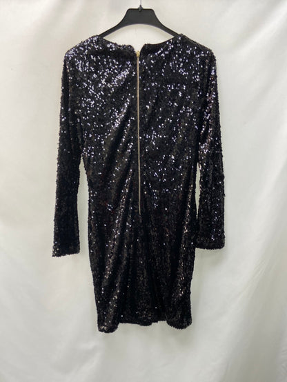 LM.Vestido negro lentejuelas T.L