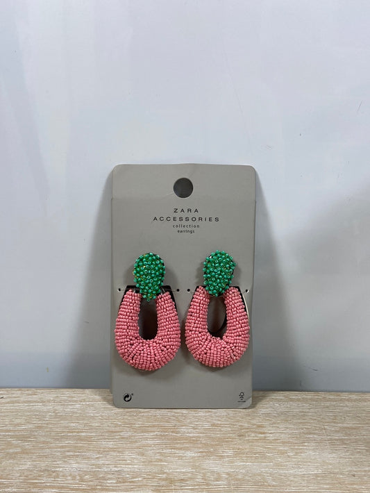 ZARA.Pendientes maxi abalorios