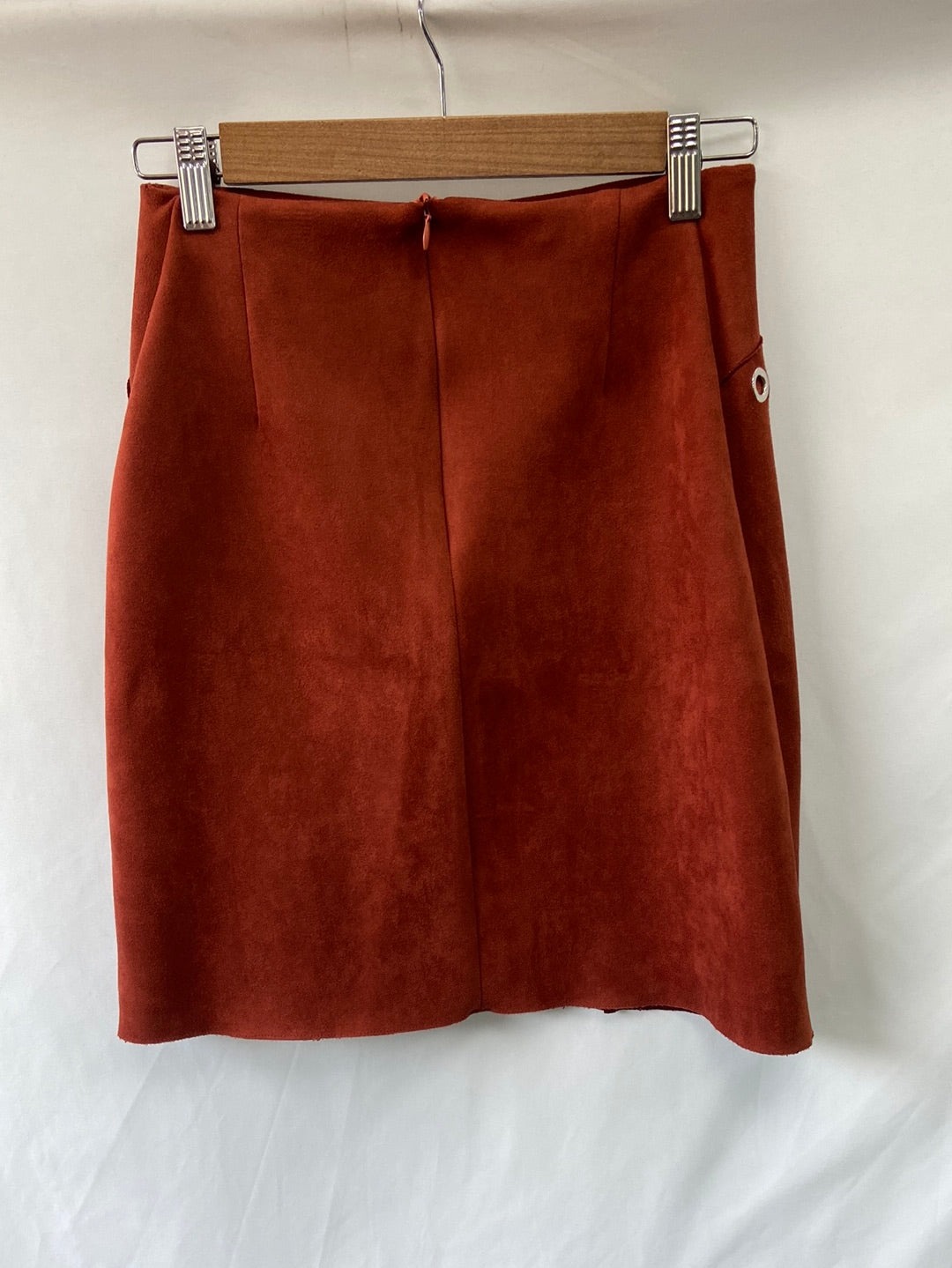 OTHERS. Suede skirt tile size 38