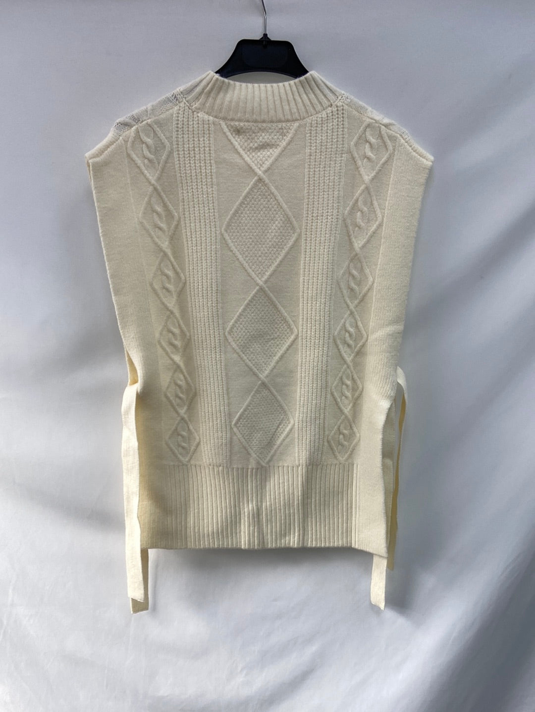 MANGO. Jersey sin mangas lazadas T.s