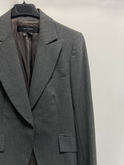 ZARA. Classic gray blazer T.36
