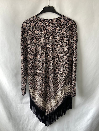 BERSHKA.Kimono flecos T.M