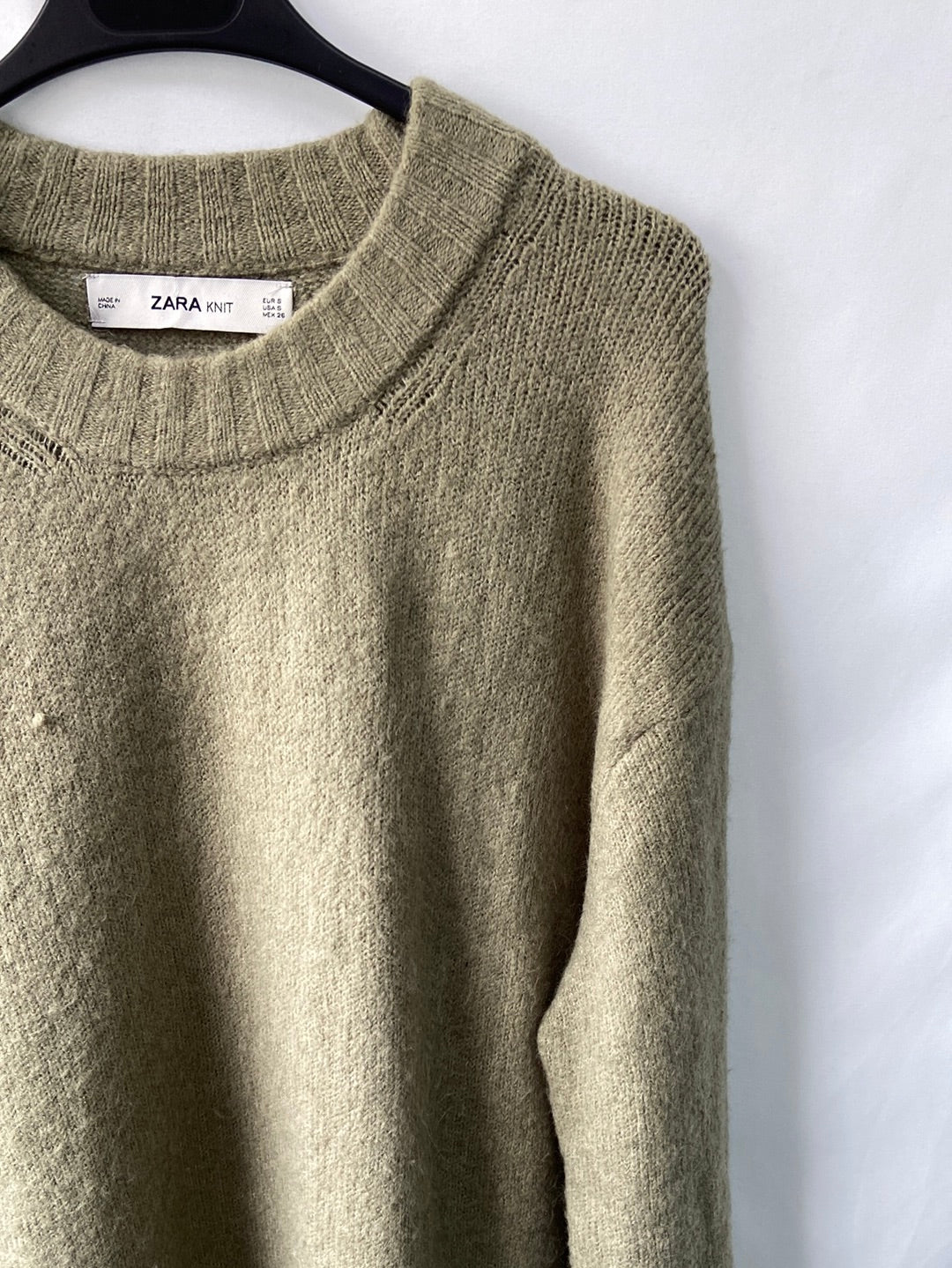 ZARA.Jersey punto verde apagado oversized T.s