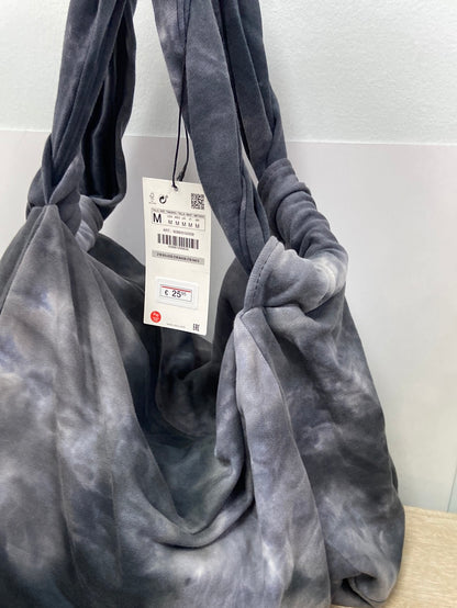 ZARA.Bolso maxi tie dye