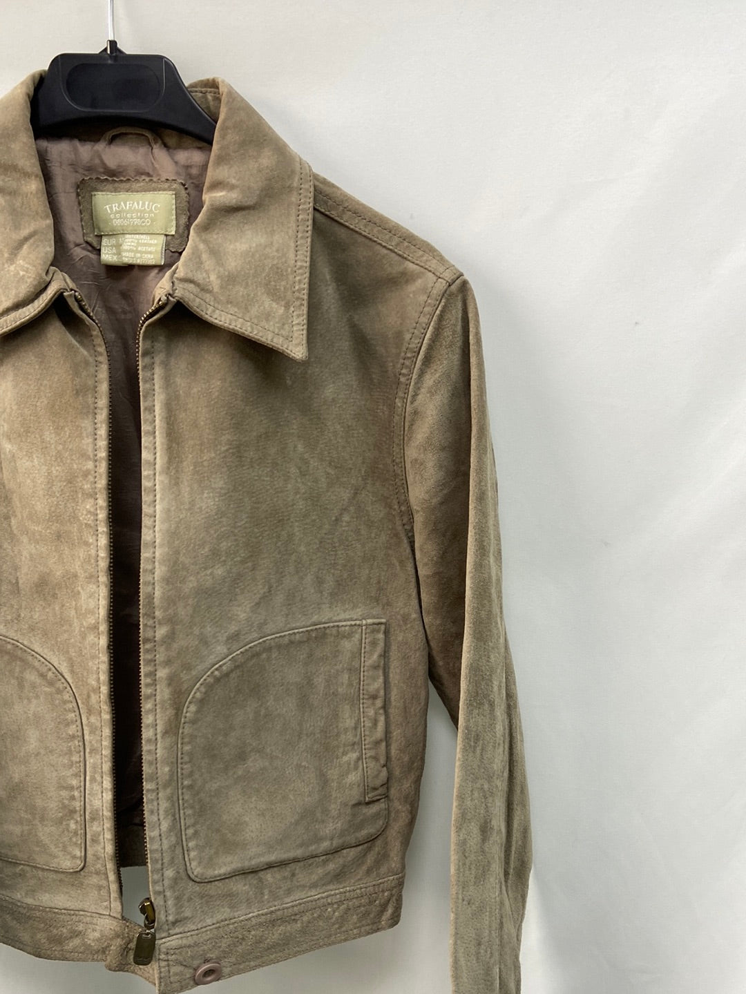 ZARA. Beige leather jacket TM