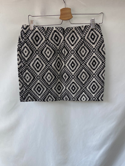 SPRINGFIELD.Geometric print skirt S.38
