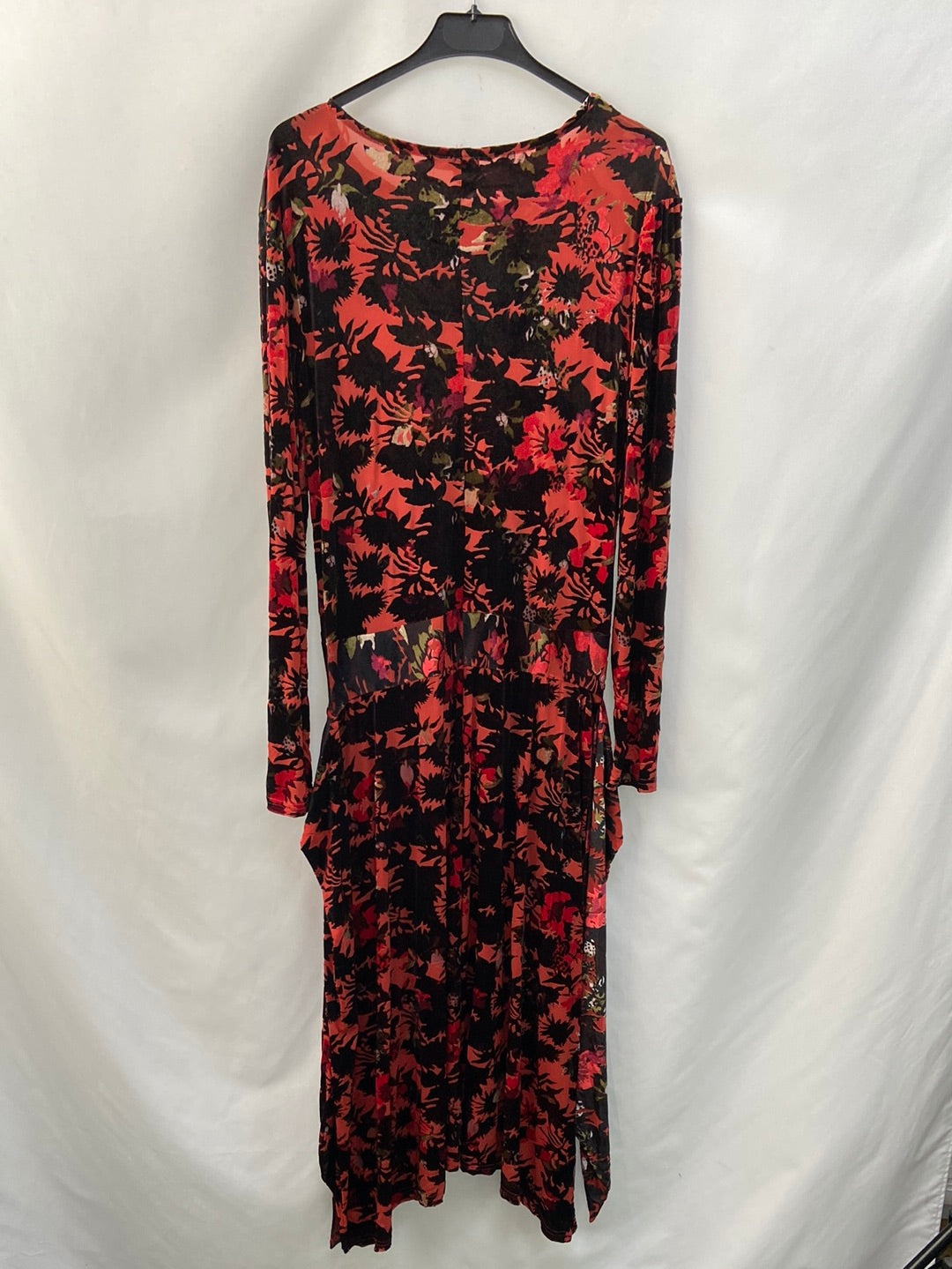 ZARA. Vestido midi terciopelo T.S