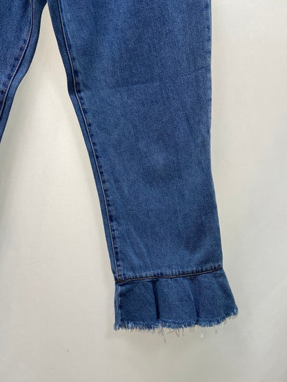 STRADIVARIUS.Flounce jeans size 40