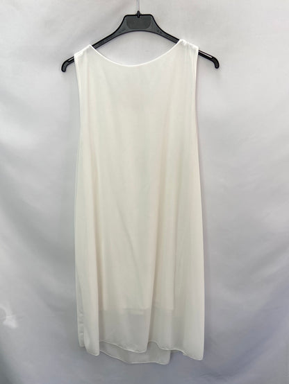 OTHERS.White pleated dress TU(m)