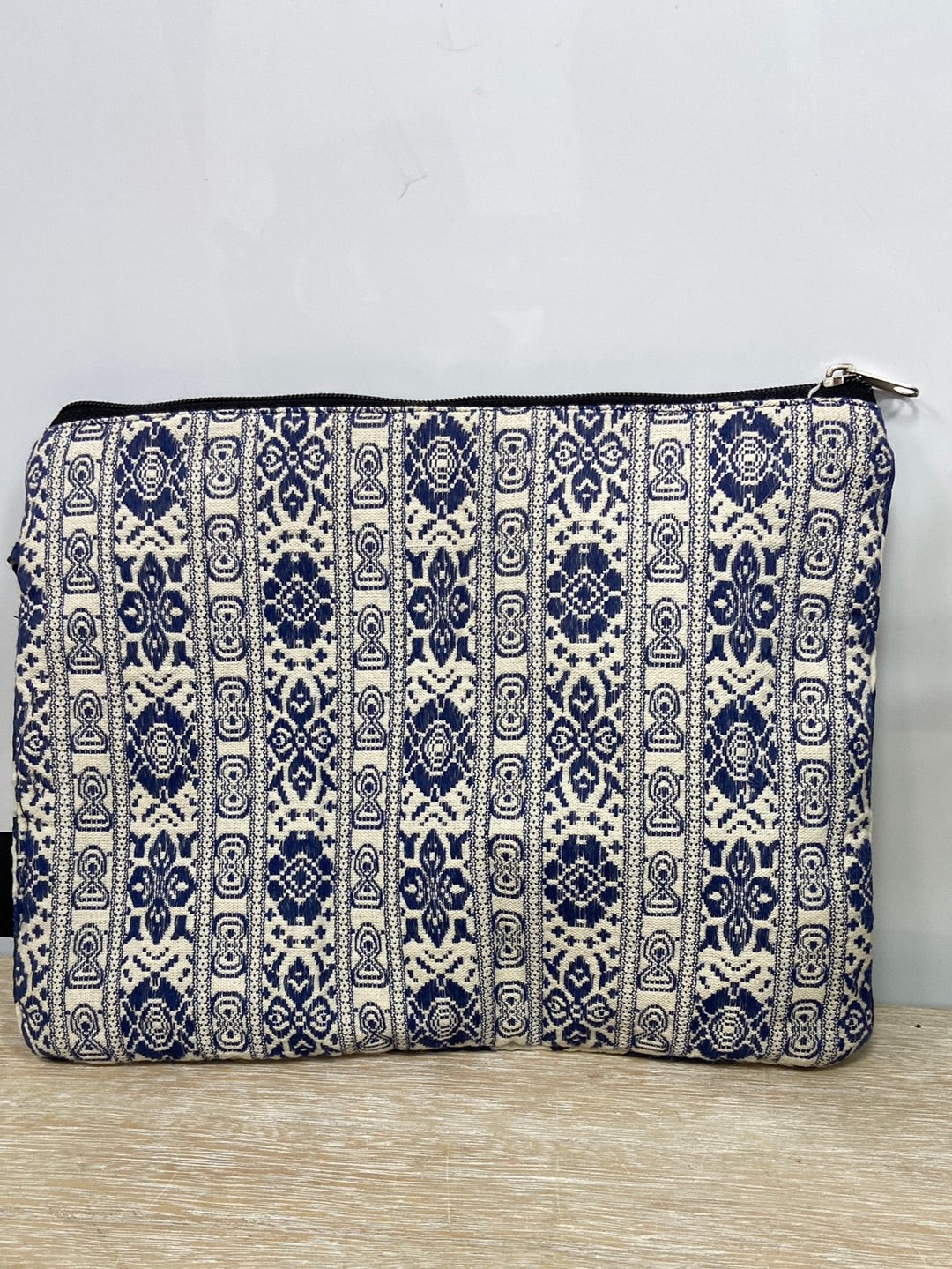 OTHER. Hippie bag with embroidered fabric and mirrors