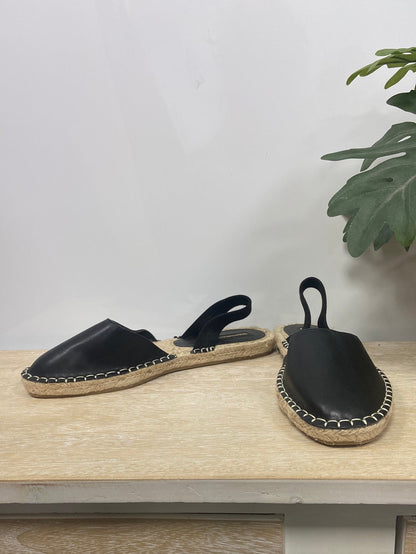 ZARA. Alpargatas efecto piel T.39