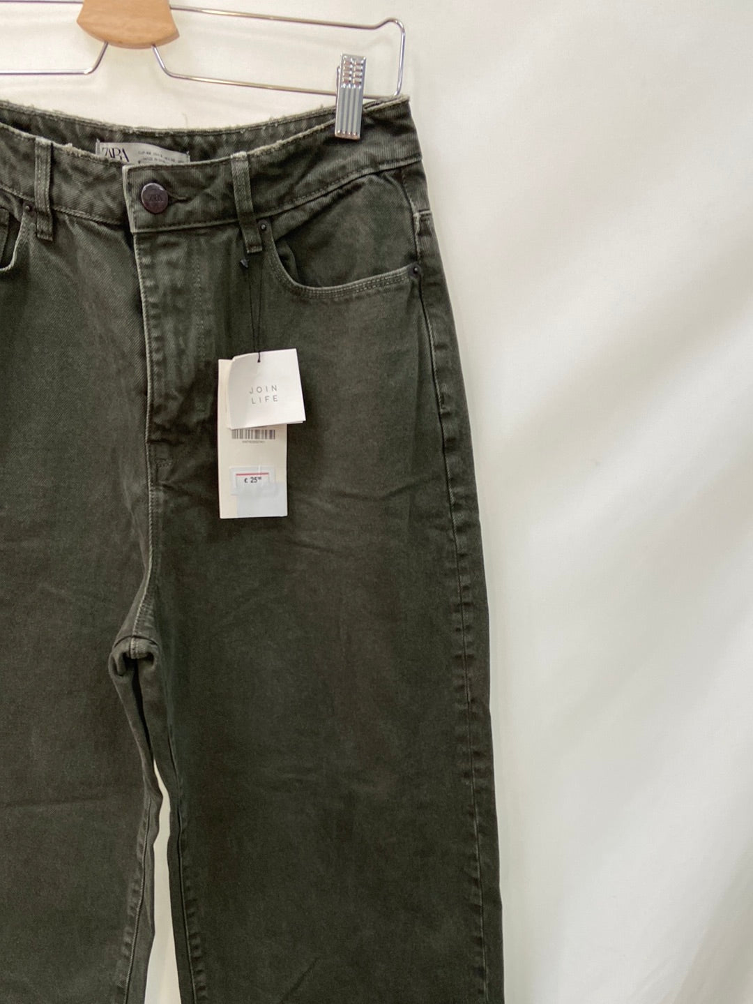 ZARA.Green culotte-style denim size 40