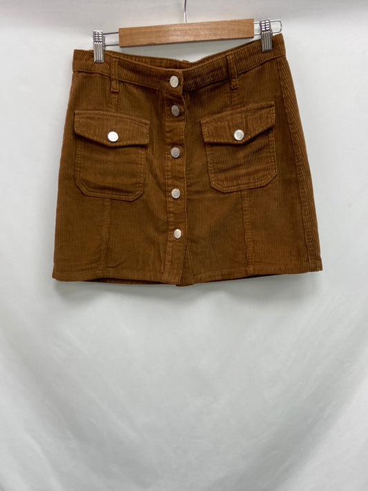 STRADIVARIUS.Short corduroy skirt T.38