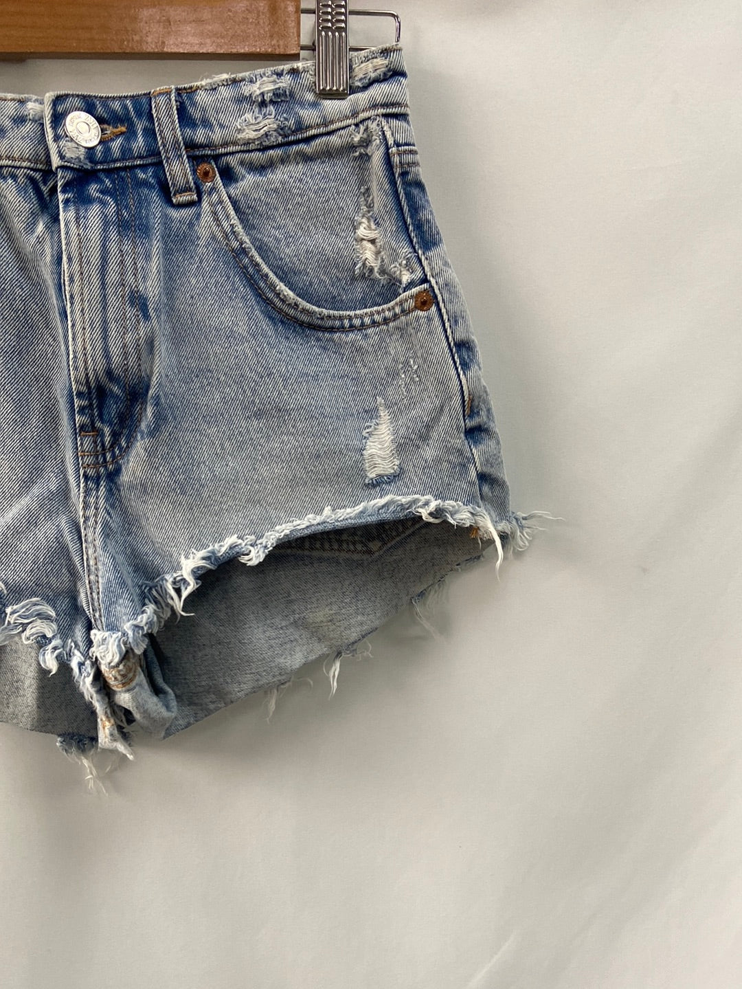 ZARA.Denim shorts S.36