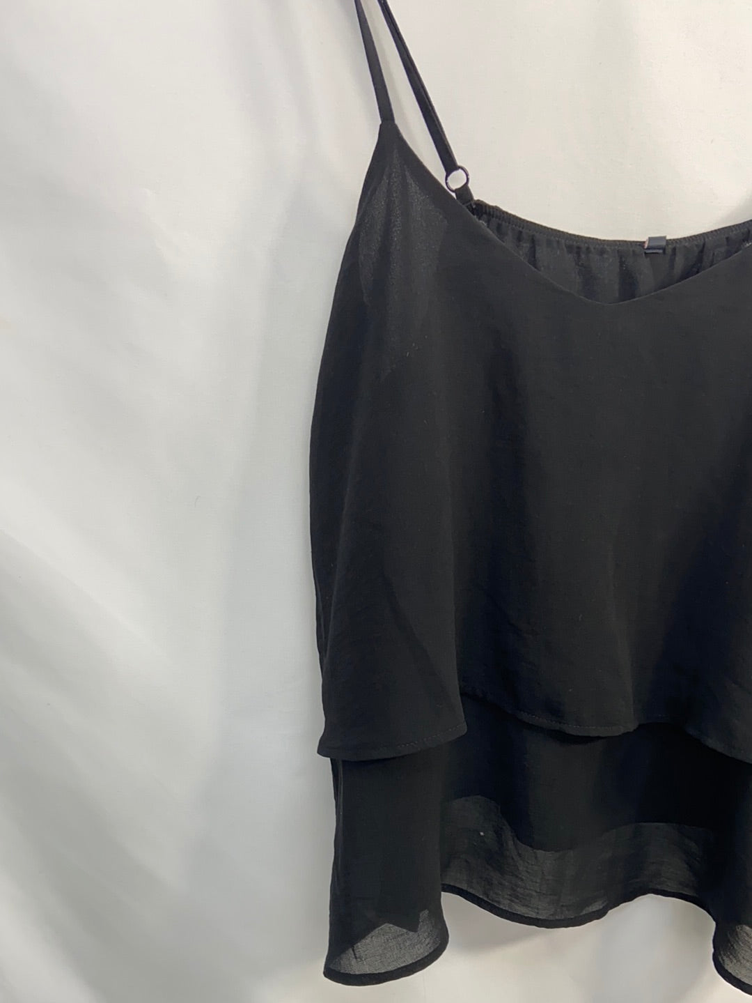 BERSHKA. Black strappy top TL