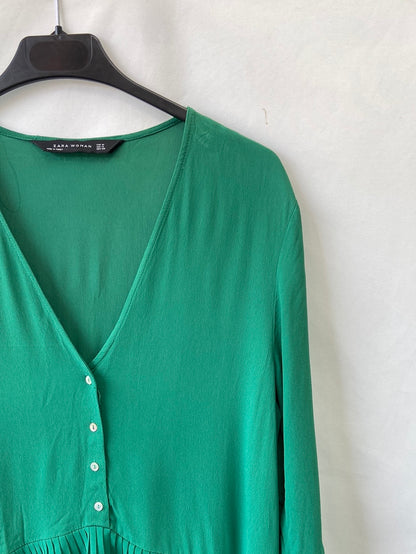 ZARA.Vestido verde volantes plisados T.M