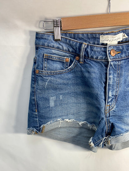 H&amp;M. Basic Shorts S.38