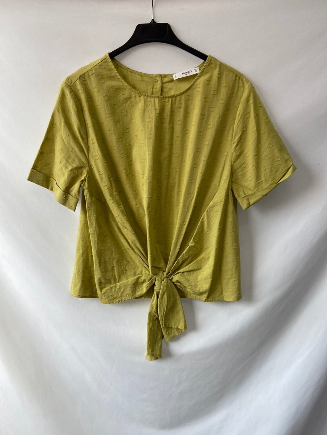 MANGO.Blusa verde pistacho textura T.m