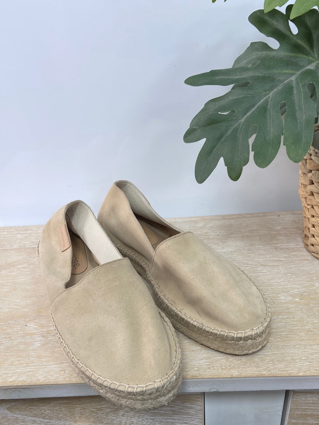 MINT&ROSE. Alpargata beige T.40