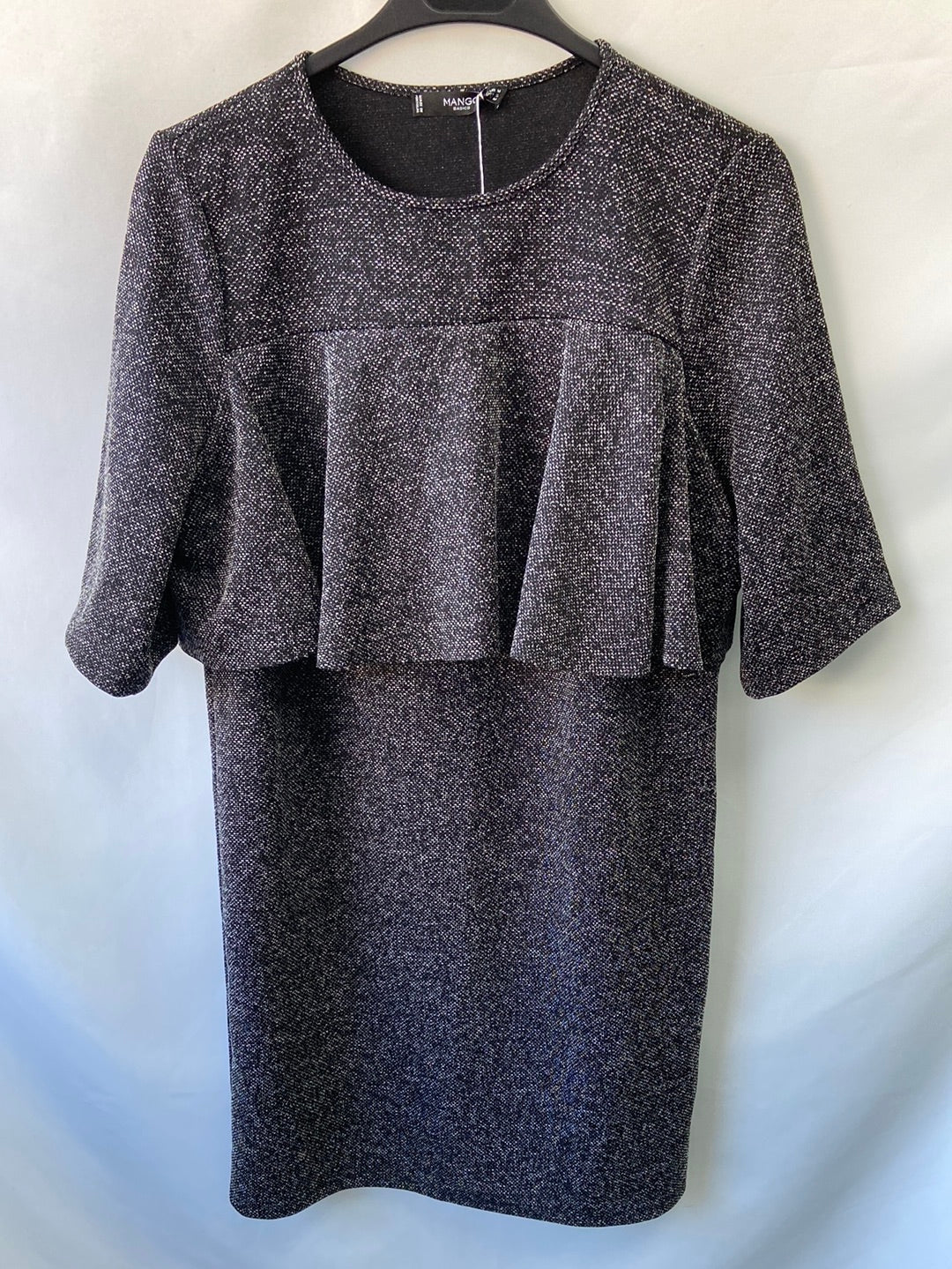 MANGO. Vestido volante T.m