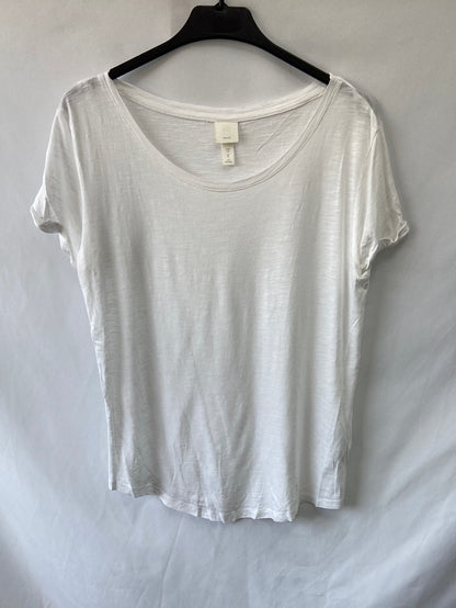H&amp;M. Basic white T-shirt T.xs
