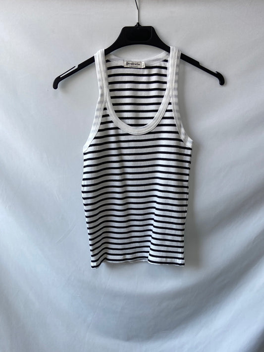 STRADIVARIUS. Camiseta rayas halter T.S