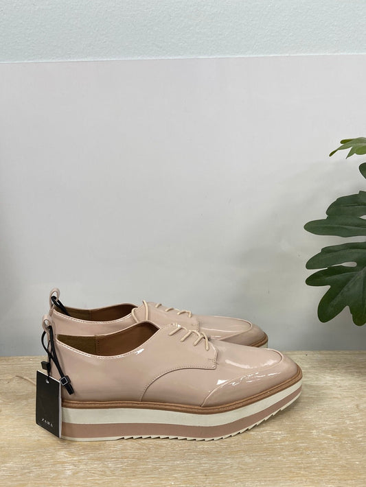 ZARA.Zapatos cordones plataforma t.39