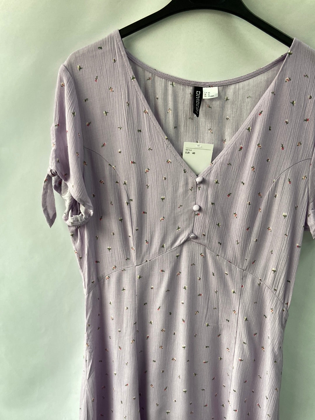 H&M.Vestido lila corto flores T.40