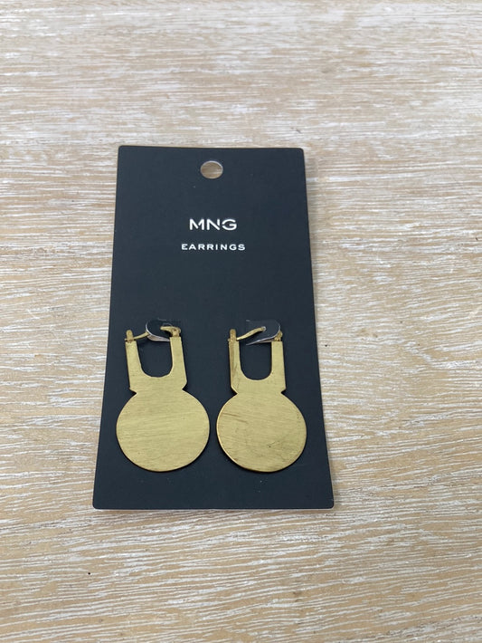 MANGO.Pendientes latón