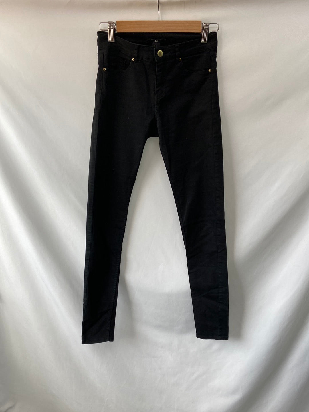 H&M. Pantalones 34