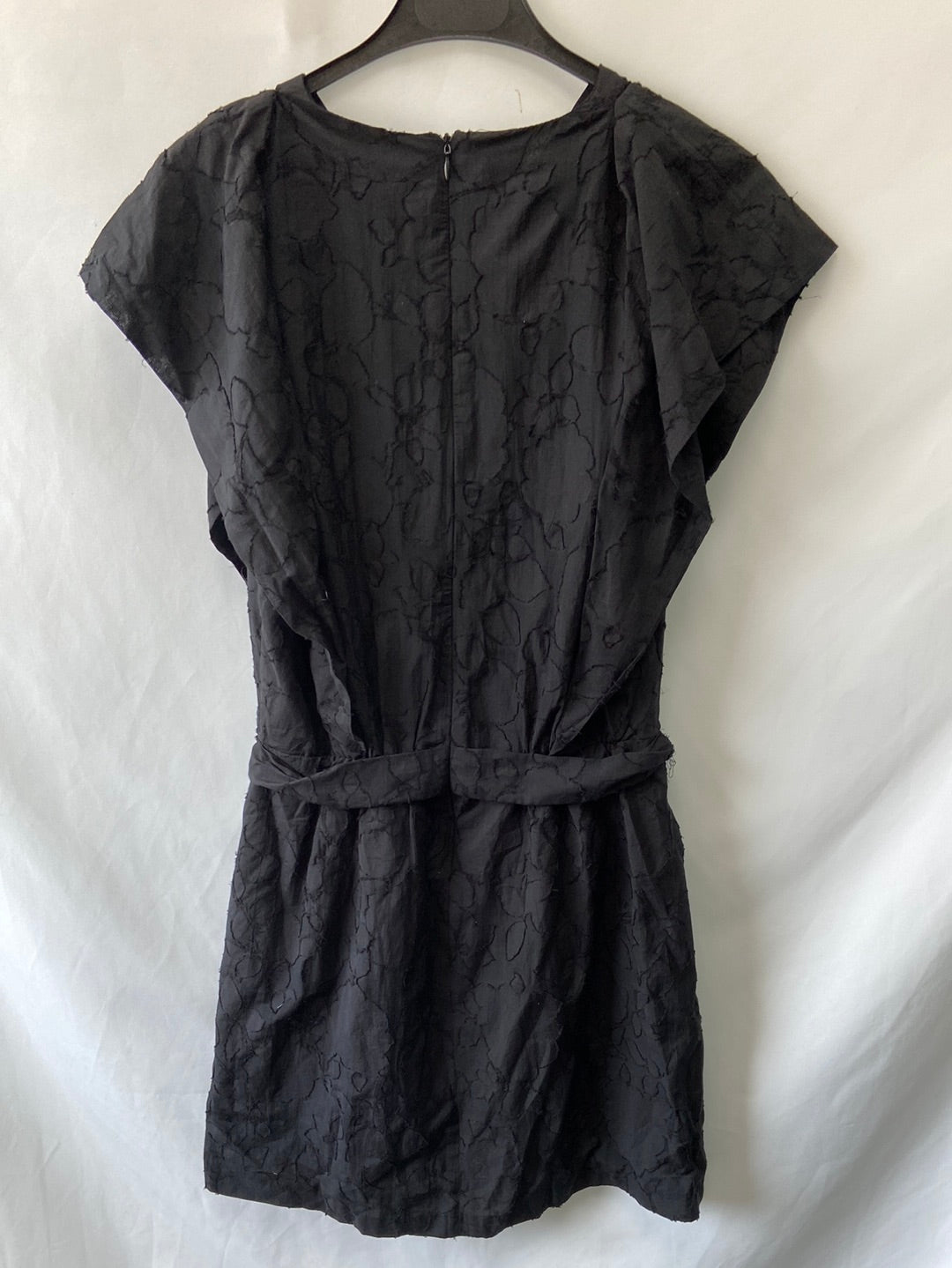 MANGO.Vestido negro textura T.m