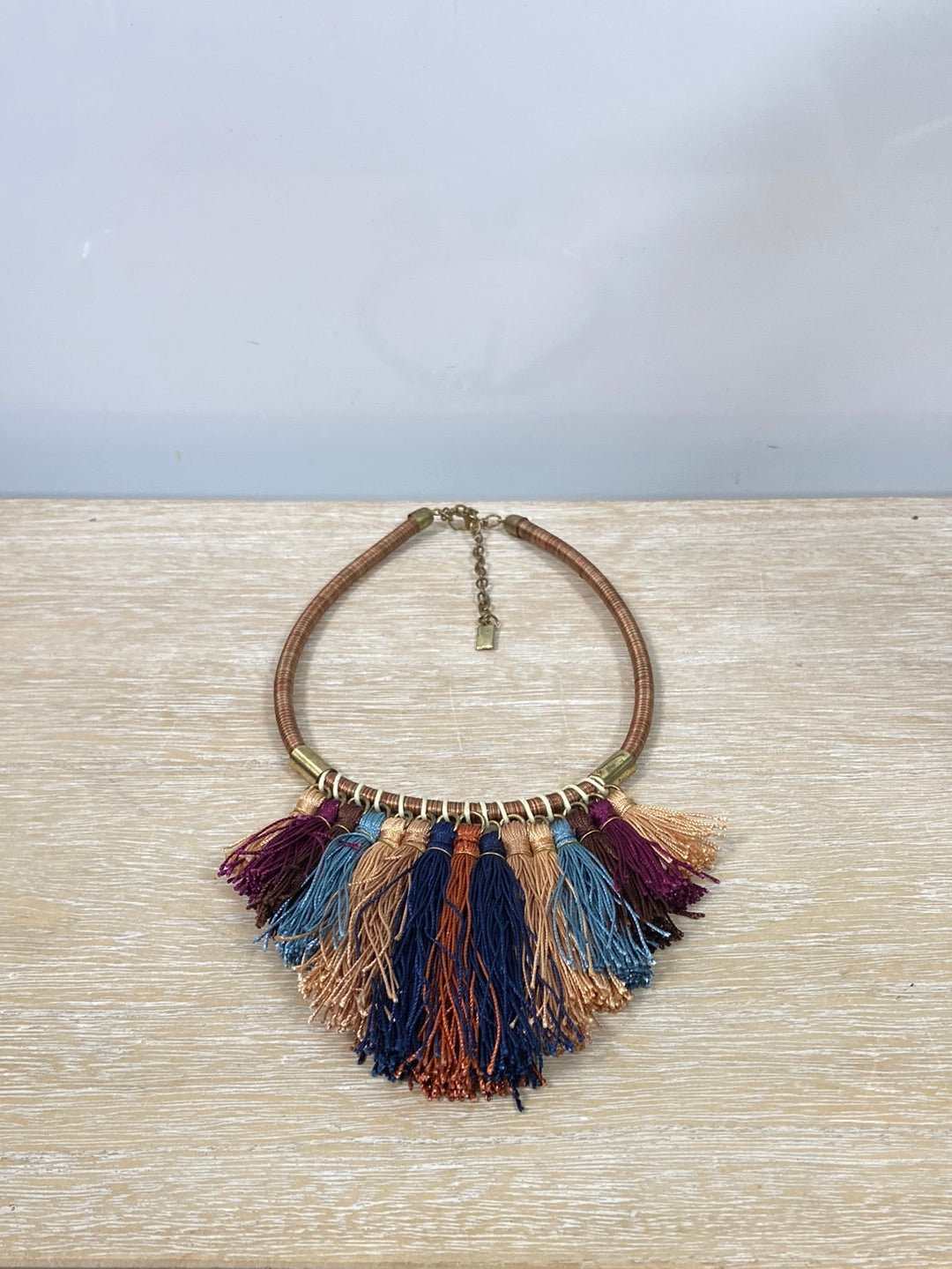 MISAKO.Gargantilla flecos