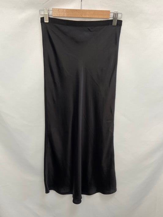 ANINE BING. Falda midi negra satinada T.34