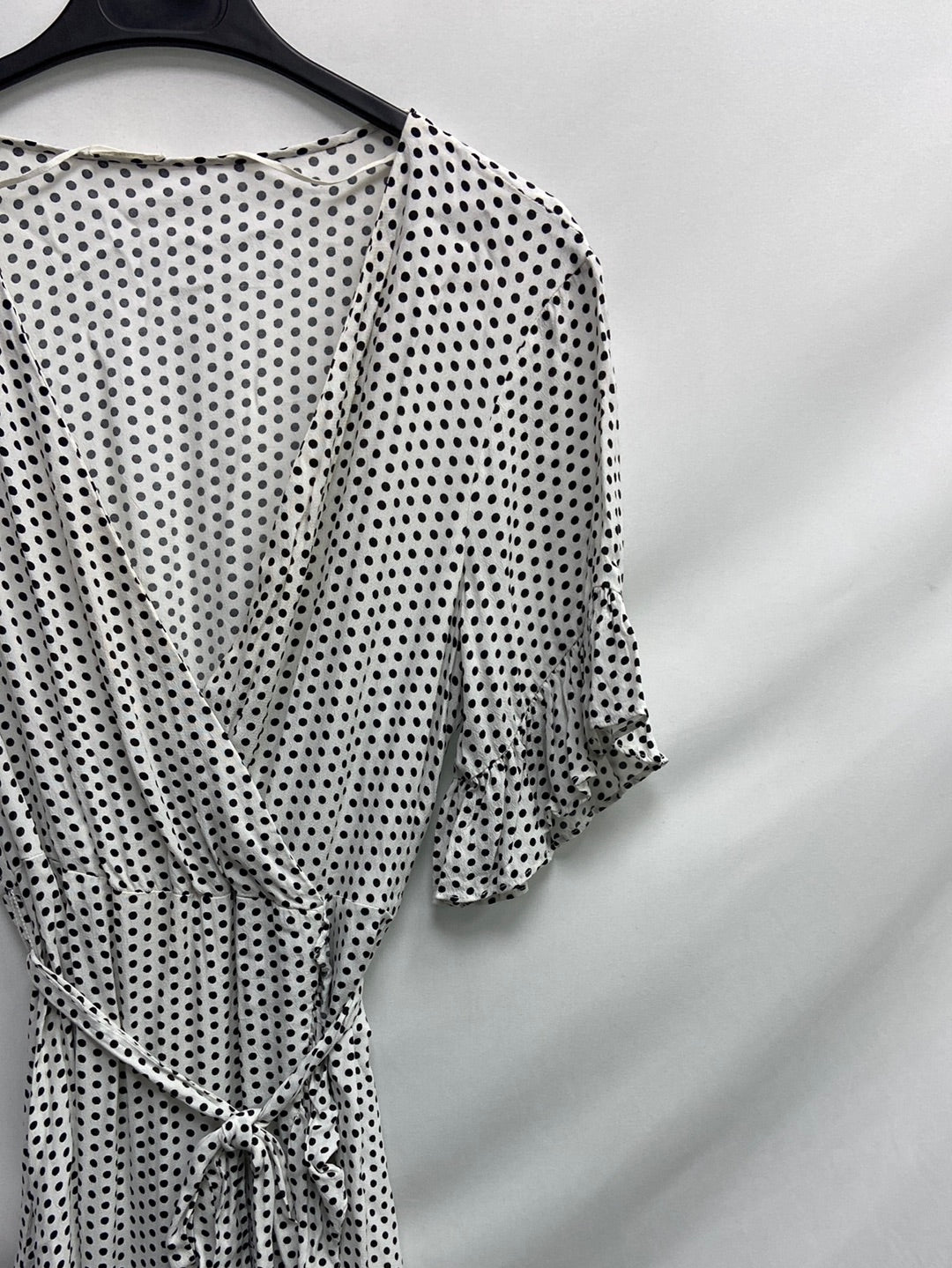 OYSHO. White polka dot Ts dress