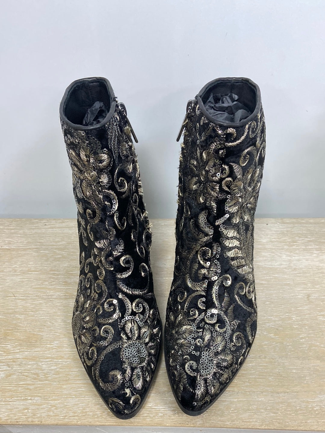 PONS QUINTANA.Botines bordados T.39