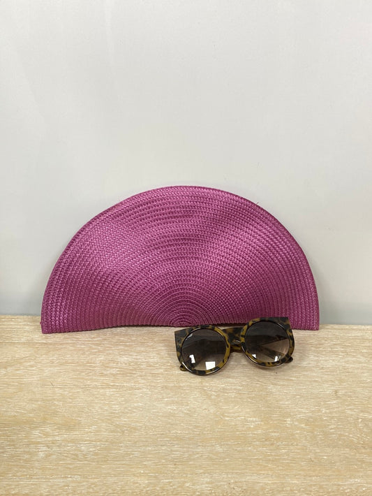 OTRAS.Bolso rafia semicírculo buganvilla