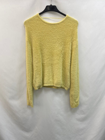 PULL&amp;BEAR. Yellow TS fuzzy sweater