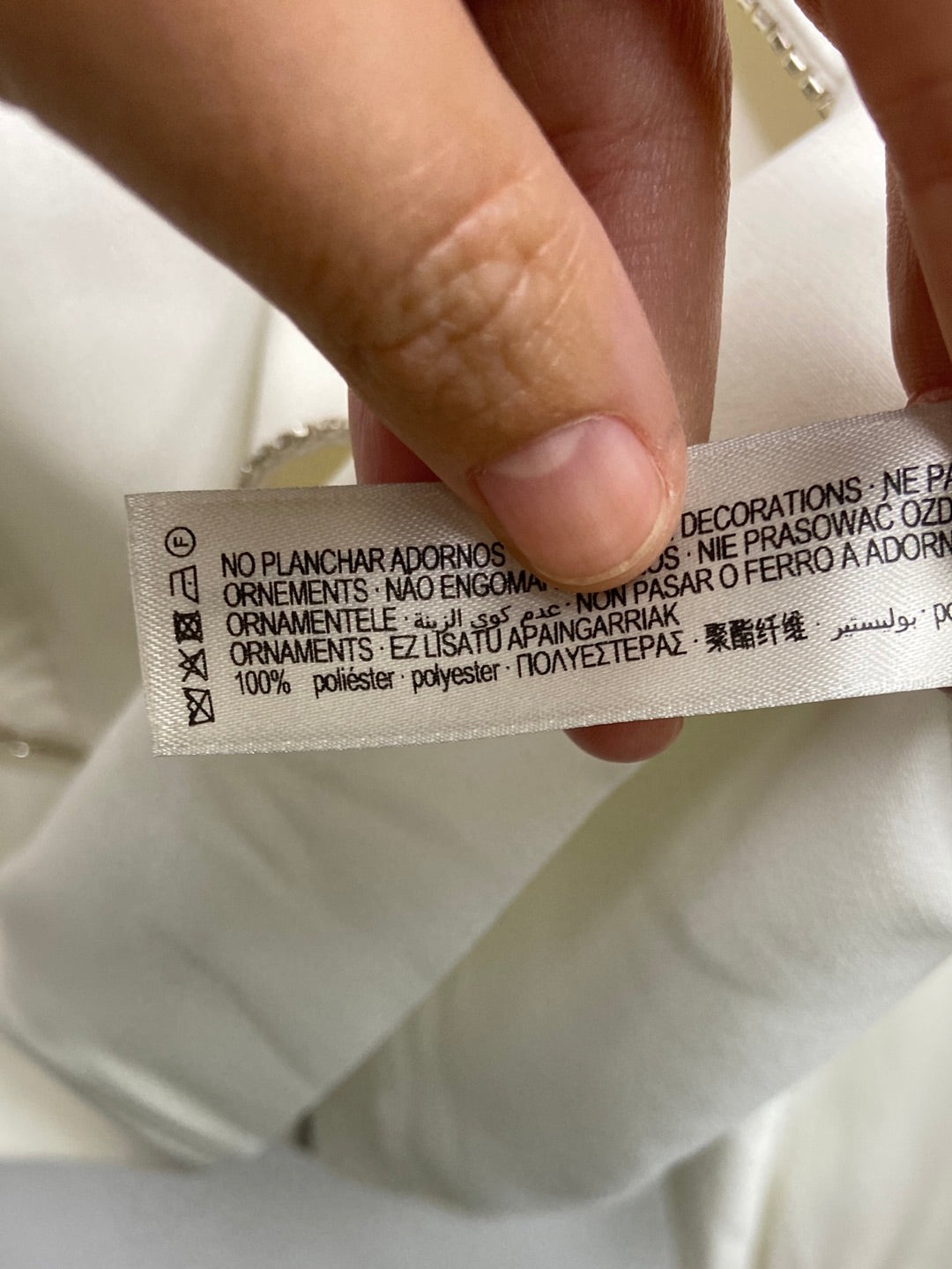 UTERQÜE. Blusa blanca volantes T.s