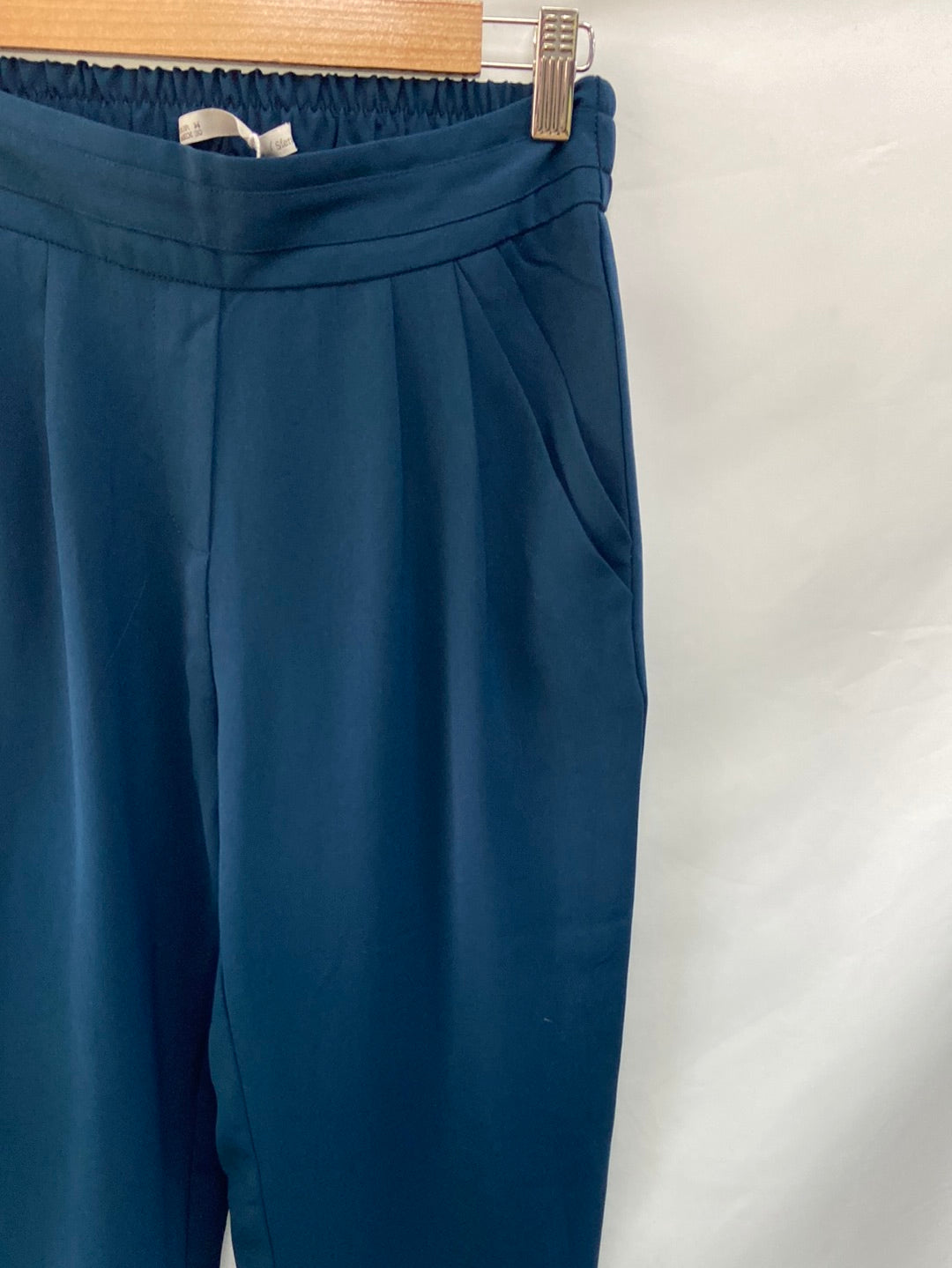 SFERA. Jogger-style dress pants TM