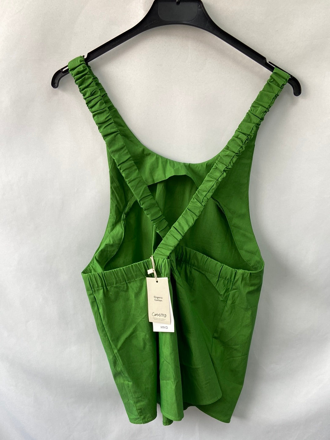 MANGO.Top verde espalda cruzada T.L