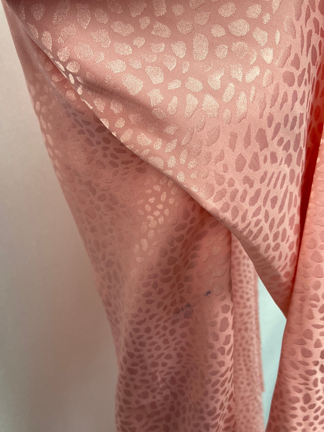 CAYRO.Total look rosa estampado T.xs/s (TARA)