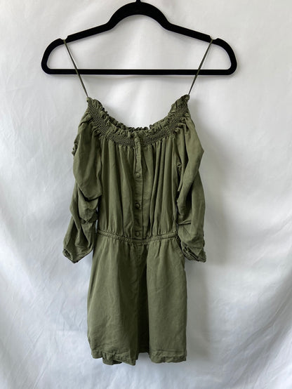 ZARA.Mono verde caqui T.XS