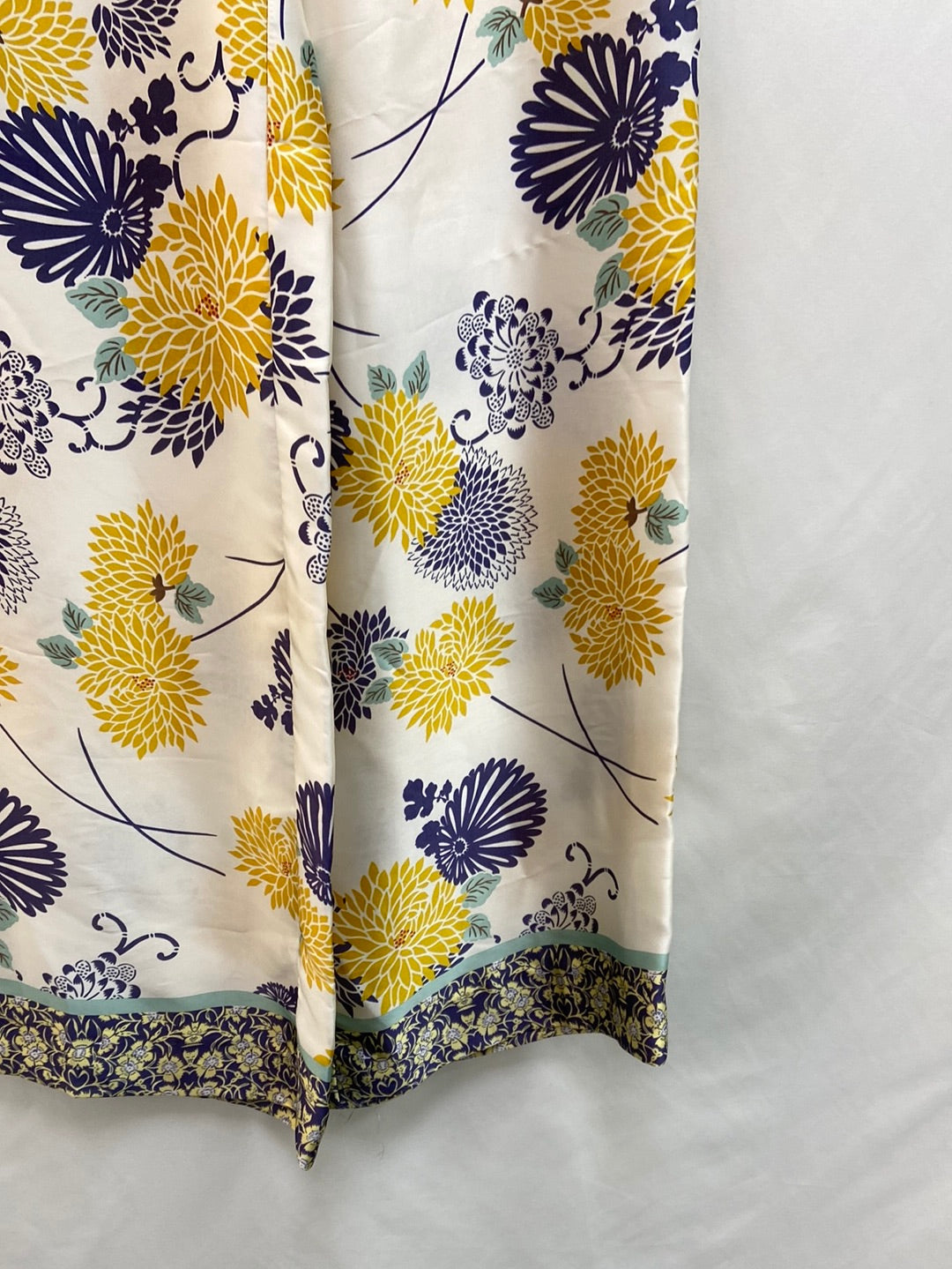 ZARA. Printed palazzo pants TS