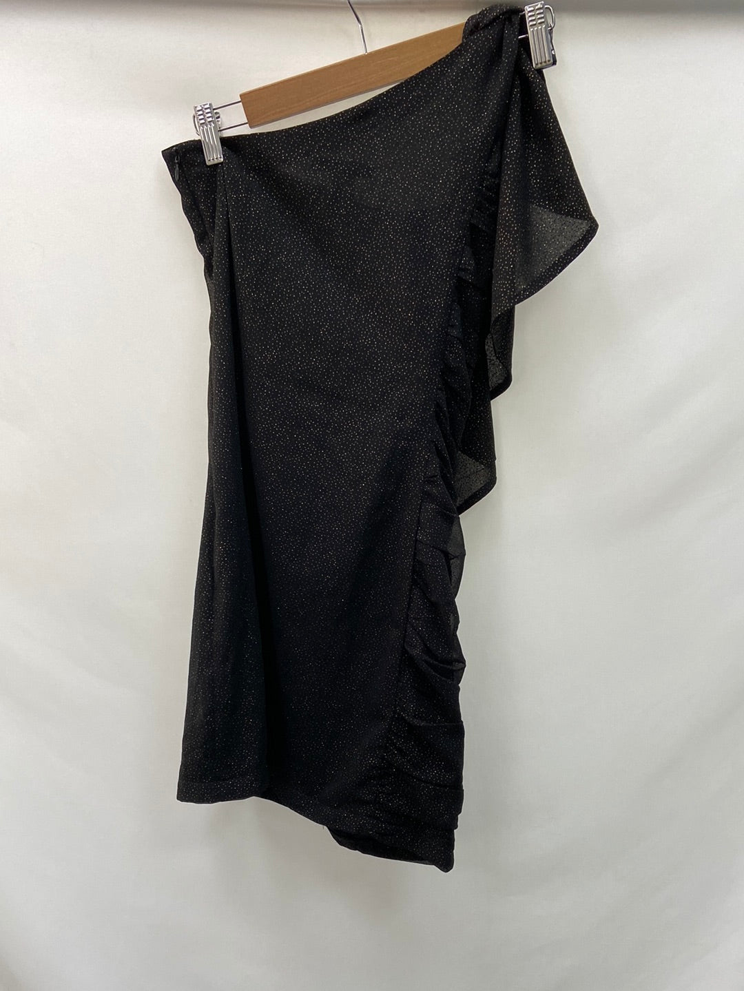 MANGO. Short asymmetrical dress Ts
